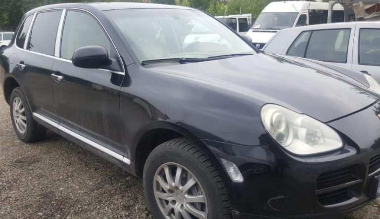 Cât costă un Porsche Cayenne recuperat de Banca Transilvania de la un client rău platnic