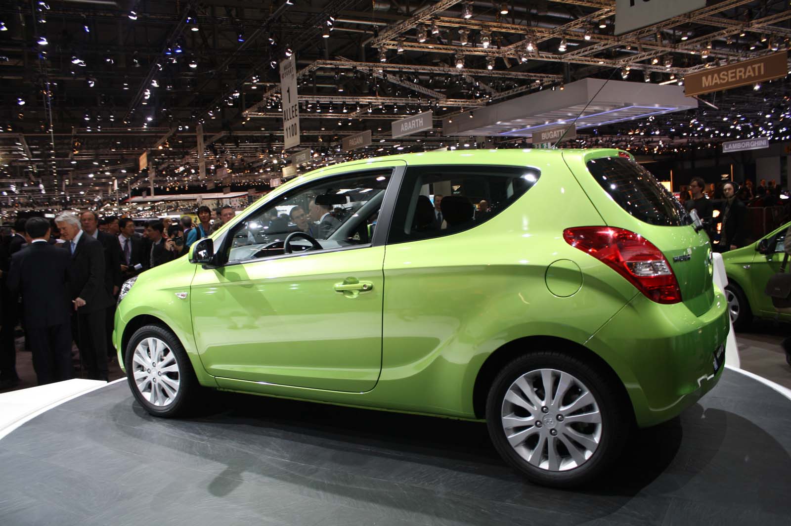 Hyundai i 20 3 usi - Geneva 2009