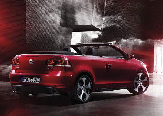 Volkswagen Golf GTI Cabrio va fi cea mai puternica versiune a cabrioletului german