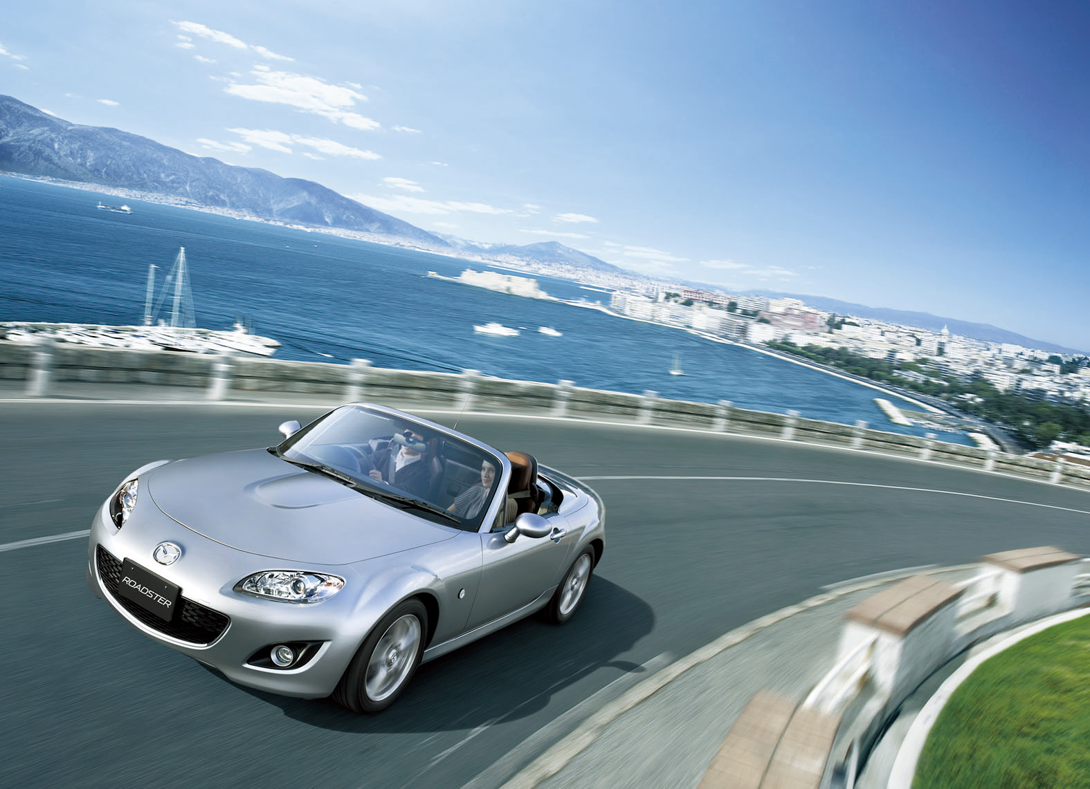 Mazda MX-5, facelift inspirat de RX-8