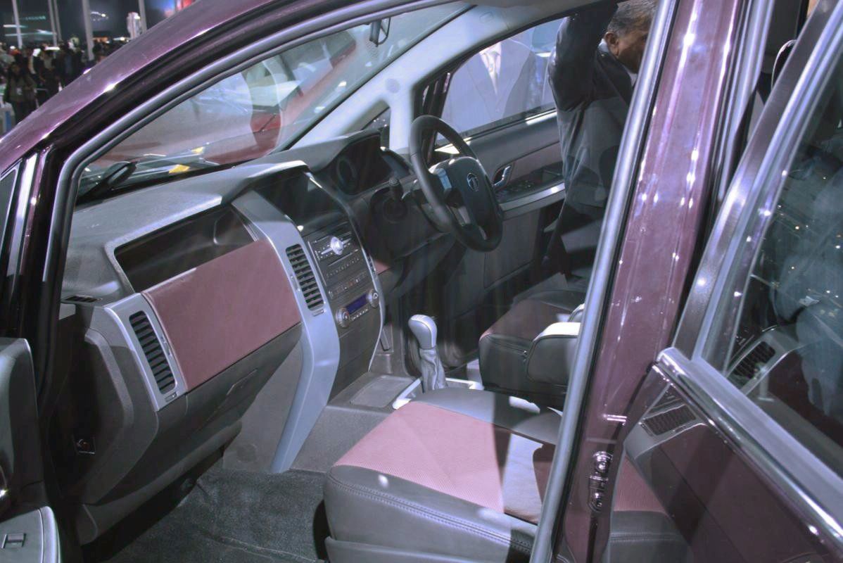 Interior bogat echipat