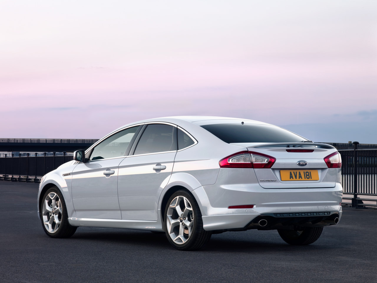 In spate, Ford Mondeo facelift primeste foarte putine modificari