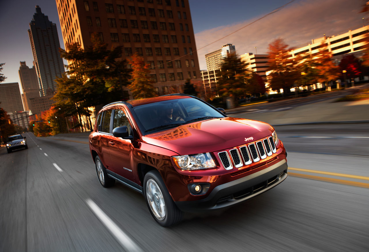 Jeep Compass are parte de un facelift a la Grand Cherokee in 2011