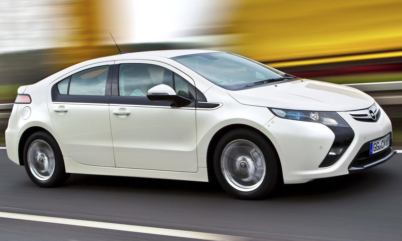 Opel Ampera