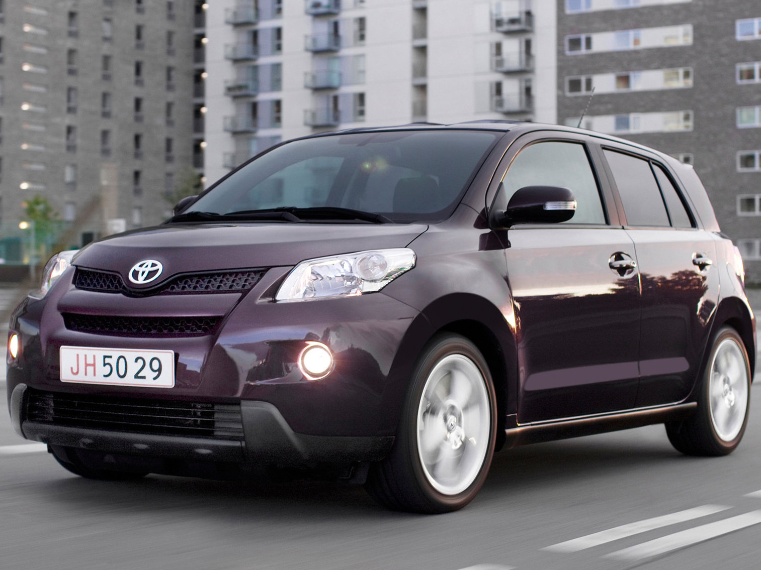 Toyota Urban Cruiser 1.4 D-4D AWD Terra - 20.272 euro