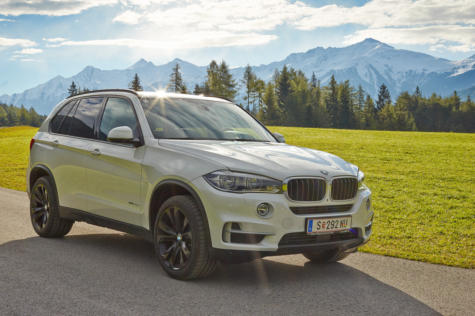 BMW X5 2013, front view