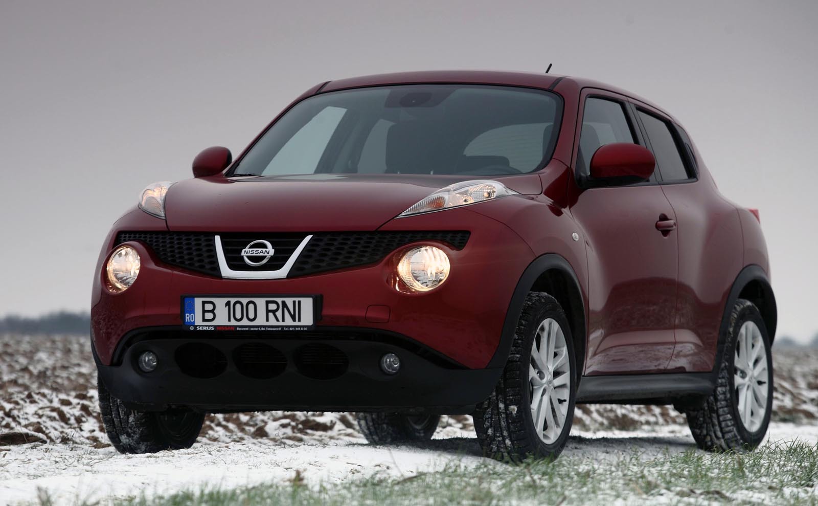 Nissan Juke atrage atat priviri admirative, cat si critice, avand un stil original si controversat