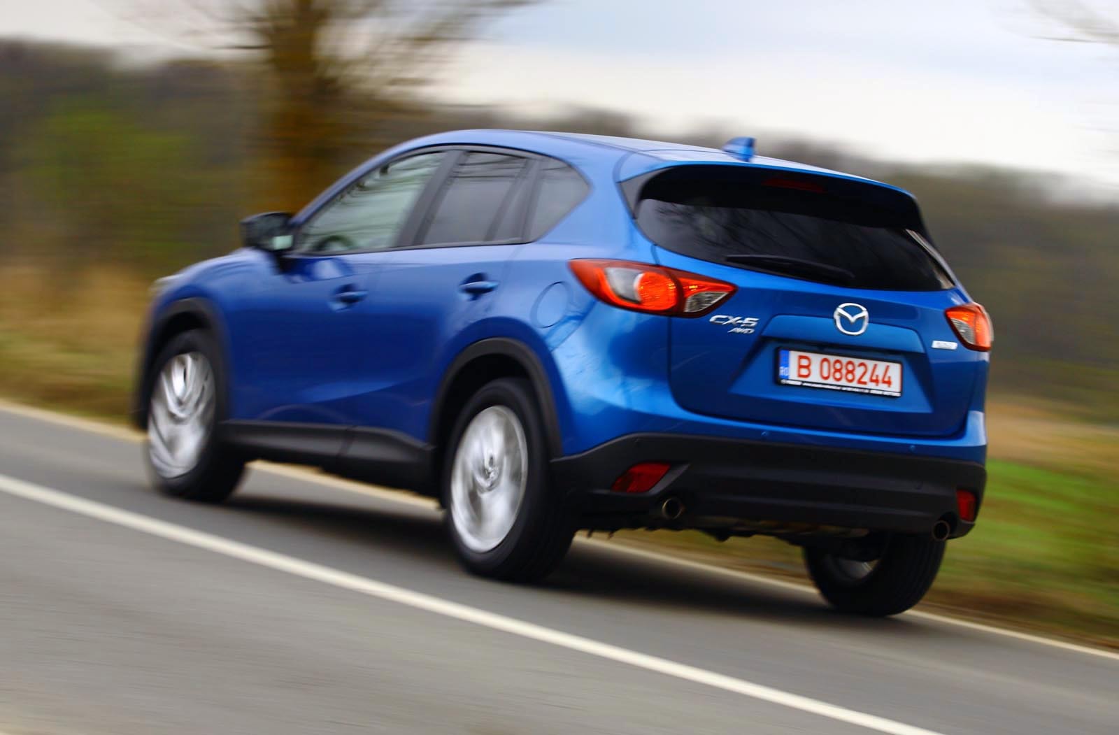 Mazda CX-5 are un tren de rulare excelent pentru domeniul actual al SUV-urilor compacte