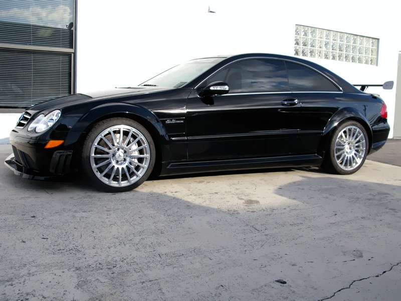 Mercedes CLK63 AMG Black Series by Renntech