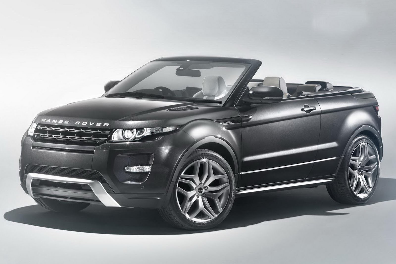 Range Rover Evoque Cabrio este prezentat deocamdata ca si concept la Geneva 2012